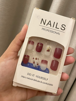 nail1